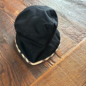 Burberry Black Hat with Classic Beige Plaid Trim